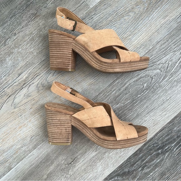 Tom’s criss cross chunky platform heels - Picture 5 of 11